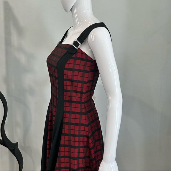 Vintage 50s Bespoke Red & Black Checked Taffeta Full Skirt Party Dress. - Picture 5 of 16
